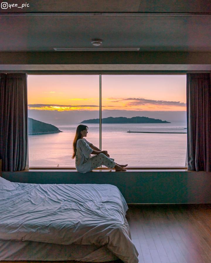 Hotel Sang Sang & Private Sang Sang Pool Villa Geoje Bagian luar foto