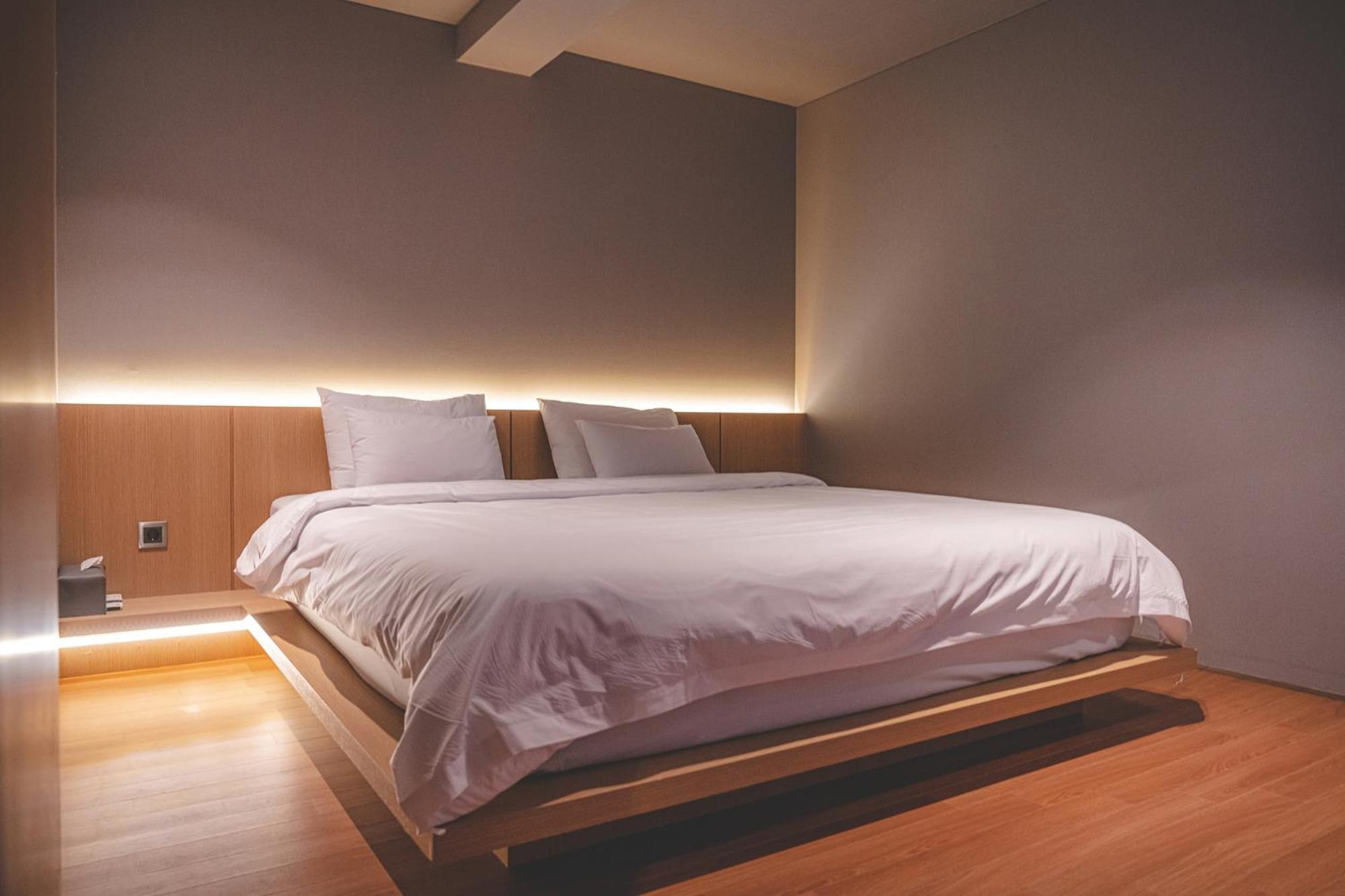 Hotel Sang Sang & Private Sang Sang Pool Villa Geoje Bagian luar foto