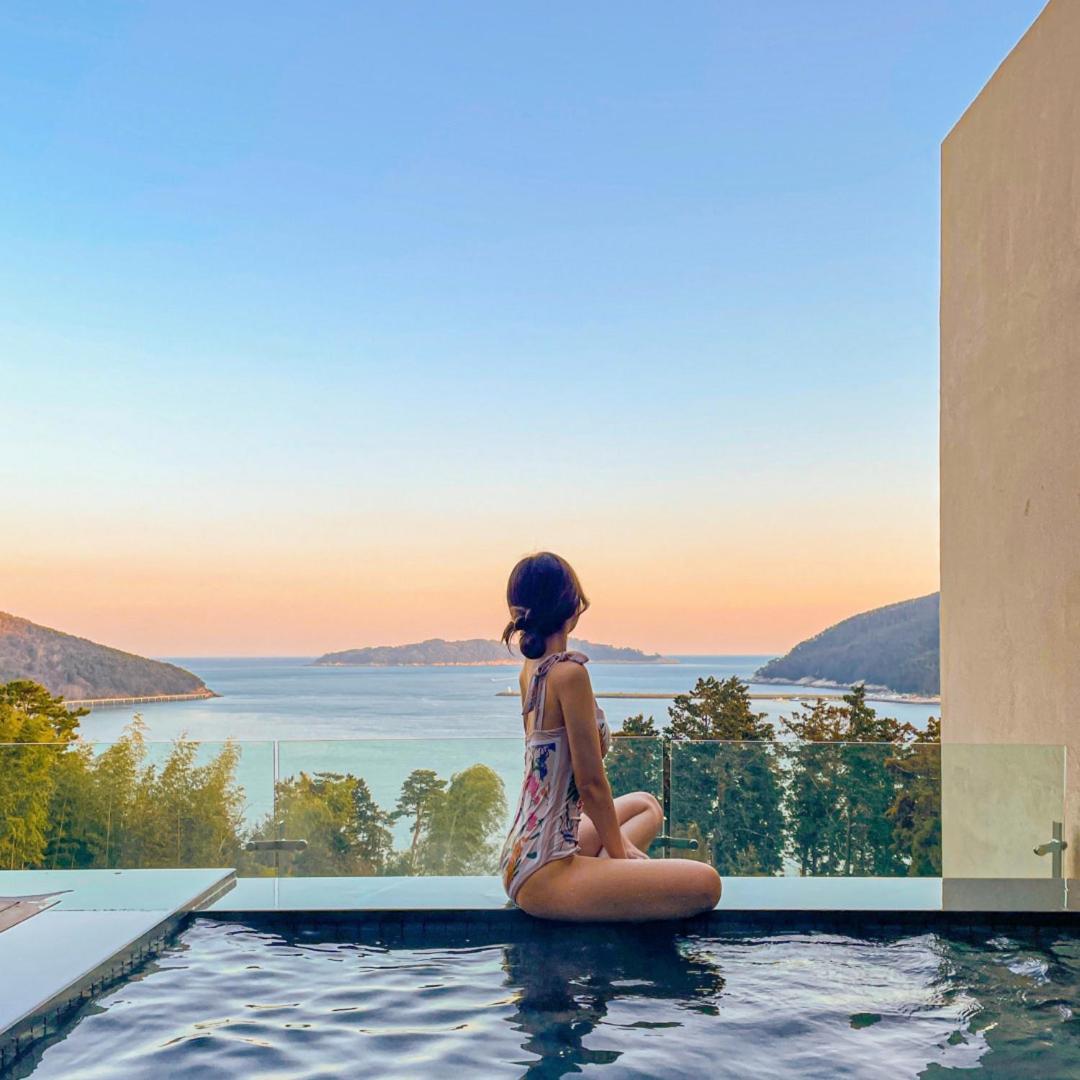 Hotel Sang Sang & Private Sang Sang Pool Villa Geoje Bagian luar foto